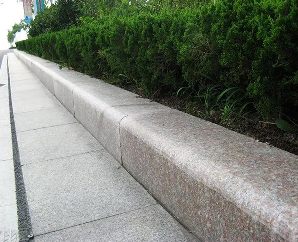 路沿石案例